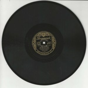 THE MILLS BROTHERS 78T25 Brunswick 02764 I've Found A New Baby/Sweet Sue Just You