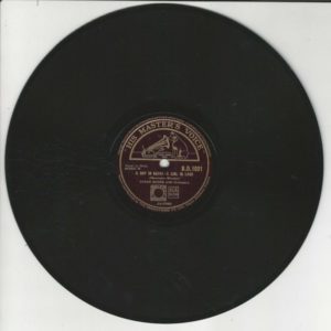 Dinah Shore 78T25 HMV BD 1031 A Boy In Khaki A Girl In Lace-He's My Guy